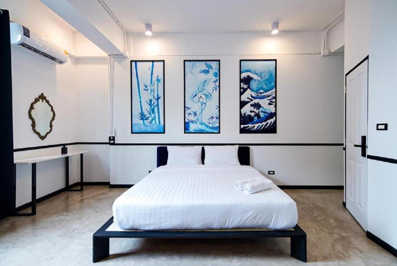 The Character Yaowarat V เดอะ คาแรคเตอร์ เยาวราช 3 Apartment Bangkok Exterior photo